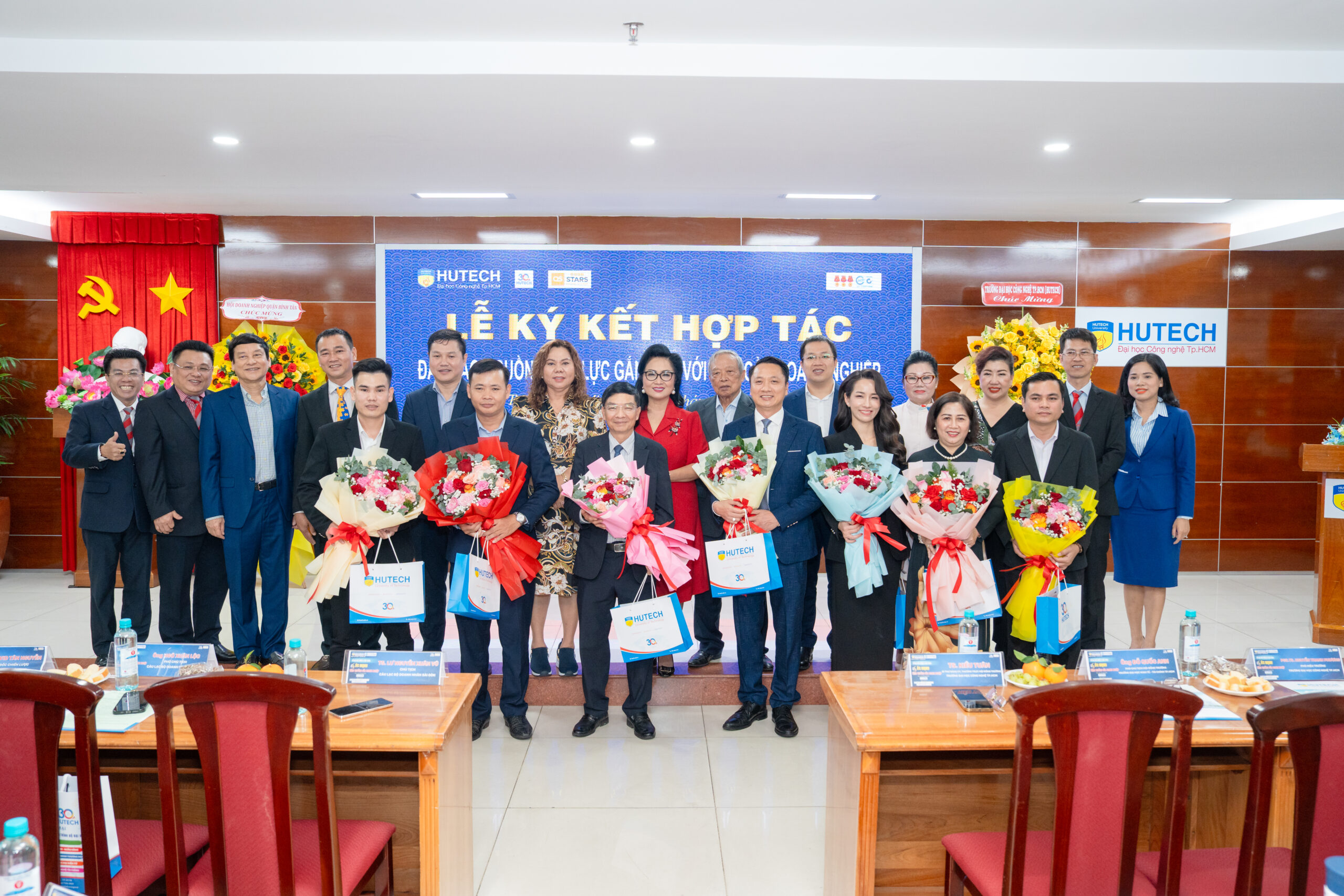 Trần Thanh Tuấn đồng hành cùng CLB Doanh nhân Sài Gòn ký kết MOU với Trường HUTECH