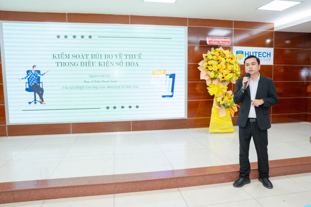 ThS. Trần Thanh Tuấn với bài tham luận mang tên “Kiểm soát rủi ro về thuế trong điều kiện số hóa”